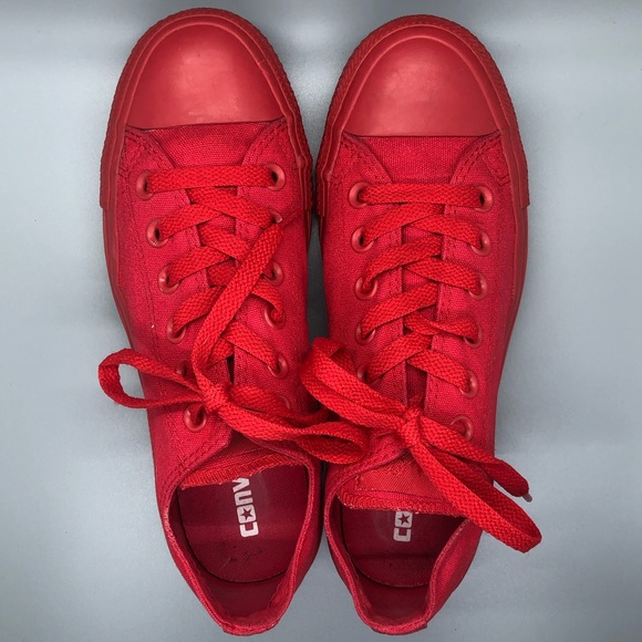monochrome converse red